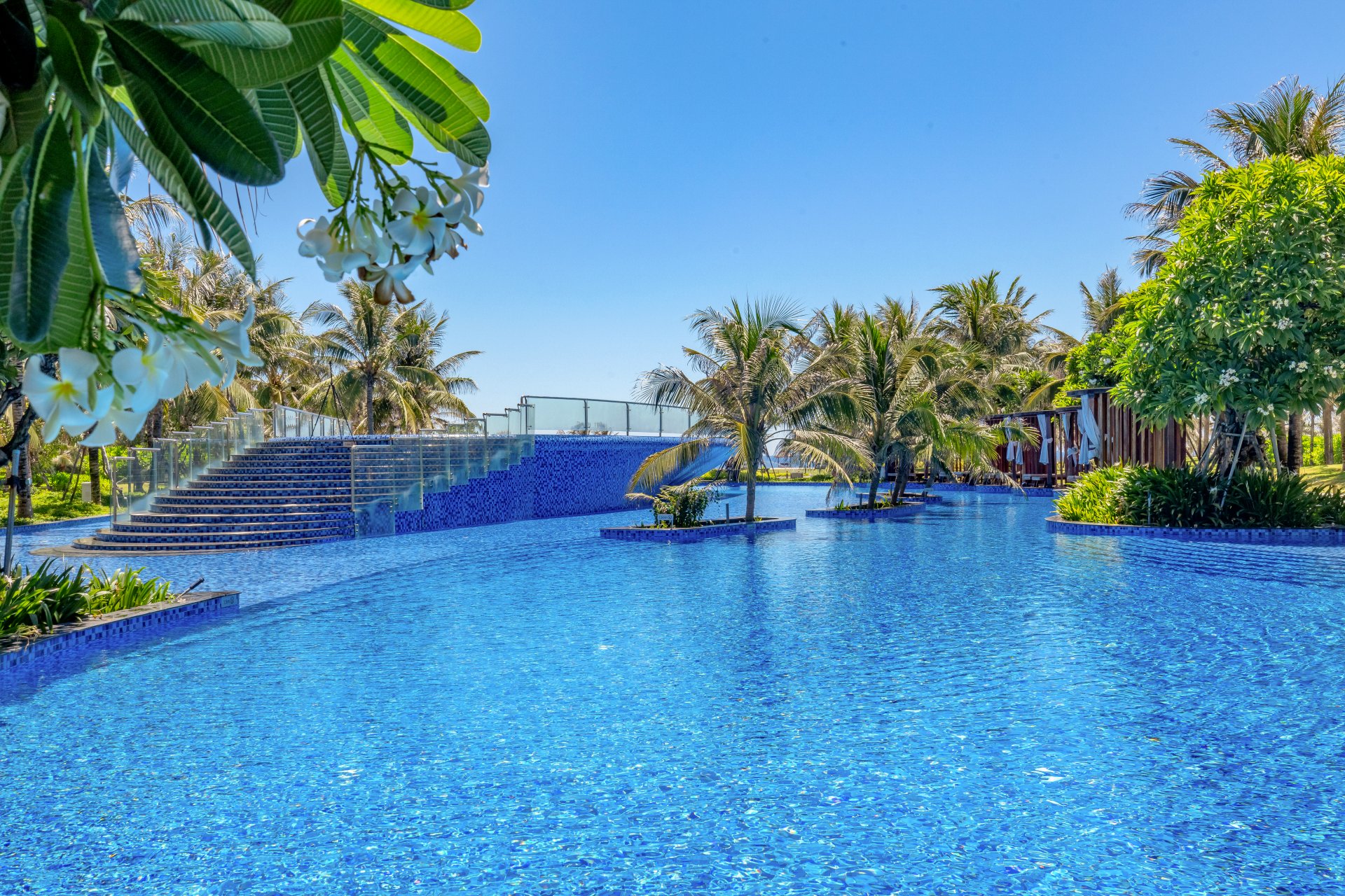 Kn Pool 34