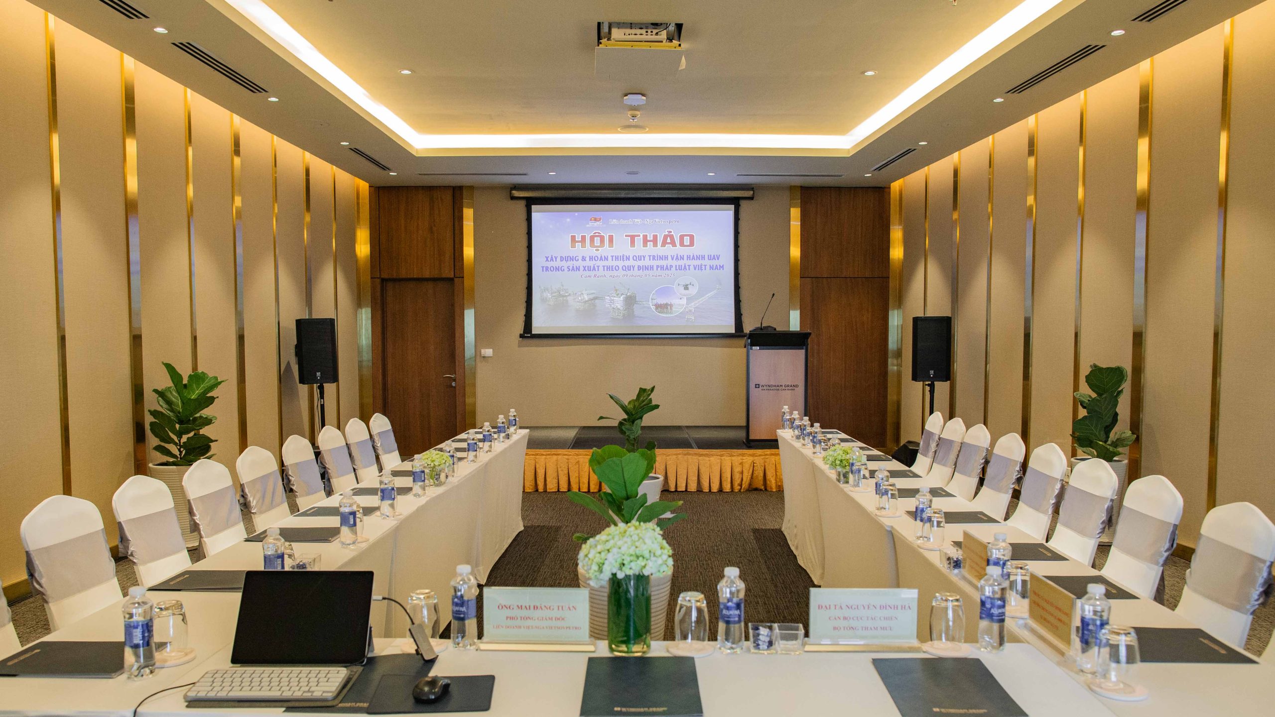 Meeting & Conference Packages 4 Wyndham Grand KN Paradise Cam Ranh Meeting & Conference Packages, Gói Hội Họp