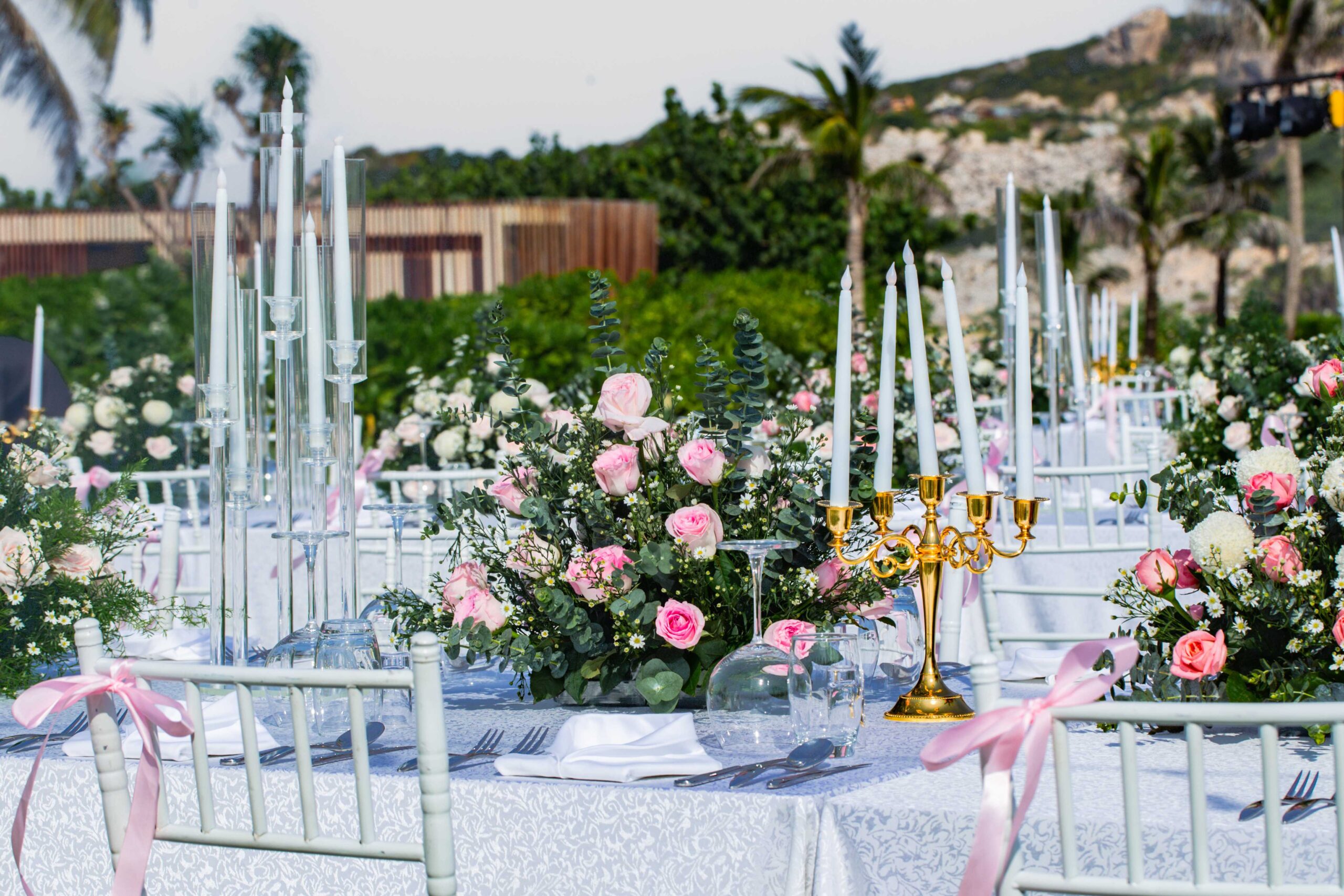 Lễ đường nên thơ cho những tiệc cưới bên biển Bãi Dài Cam Ranh 4 Beach Wedding at Wyndham Grand KN Paradise Cam Ranh, Đám cưới biển Cam Ranh (4)