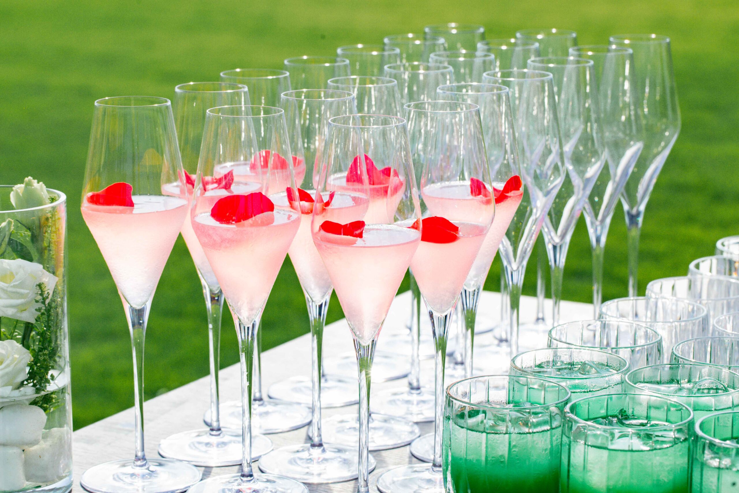 Lễ đường nên thơ cho những tiệc cưới bên biển Bãi Dài Cam Ranh 5 Beach Wedding at Wyndham Grand KN Paradise Cam Ranh, Đám cưới biển Cam Ranh (5)